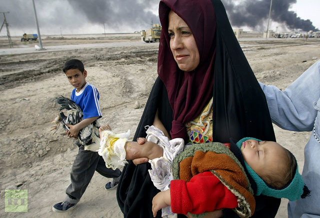 Iraq mom with hurt baby